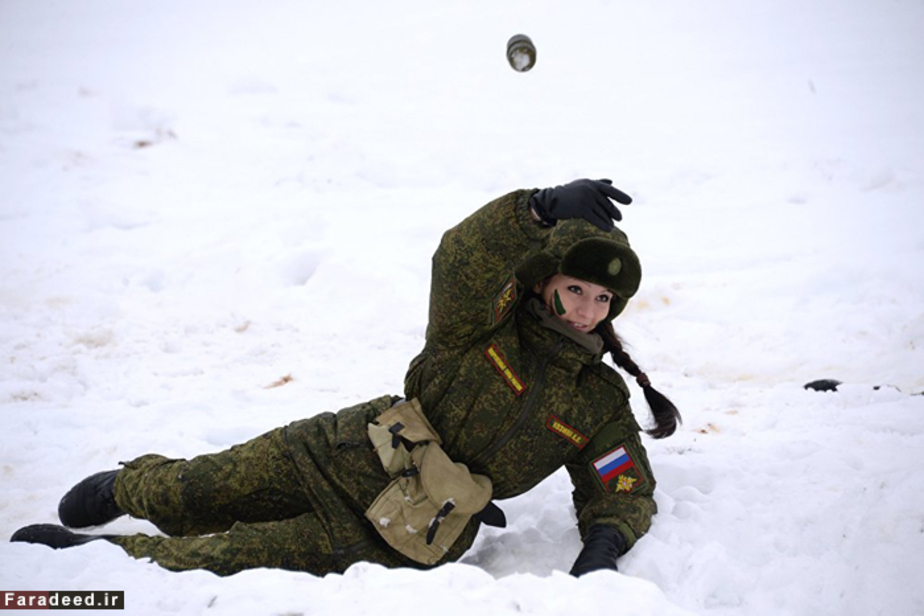 تصاویری از مانور زنان ارتشی کشور روسیه 