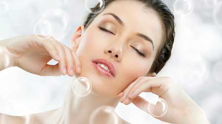 علت پاک کردن آرایش قبل از خواب چیست؟